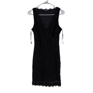 Jump Apparel Lace Dress Size Medium Great Condition !